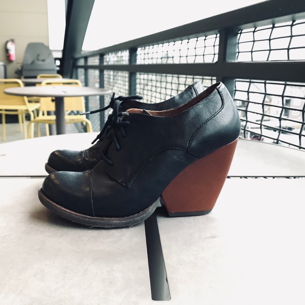 Kork-Ease Black Leather Lace-Up Ankle Boot with Brown Wedge Heel - Picture 3 of 7